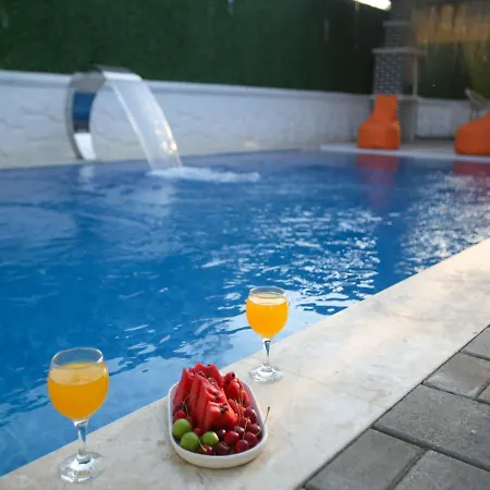 Private Pool In Nature For 4 People, Yaniklar - Awz 233 *