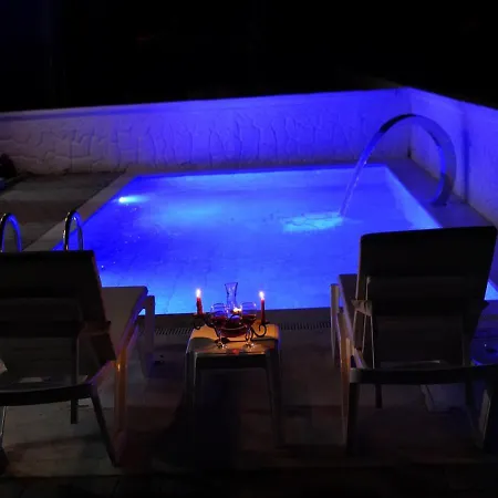 Private Pool In Nature For 4 People, Yaniklar - Awz 233 Vila *